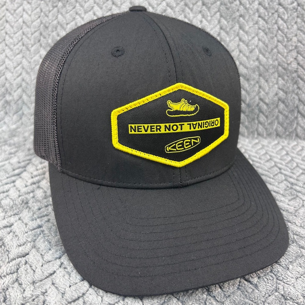 Keen Original Hybrid Mens Black Keen Trucker Hat Richardson 112RE Snapback OSFM